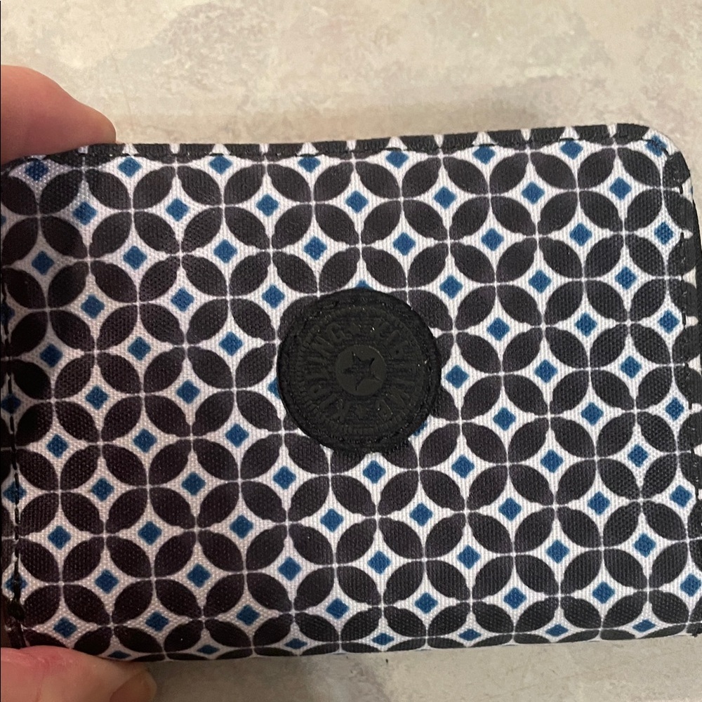 Kipling Elysia Patterned Bag with Matching Wallet - image 10